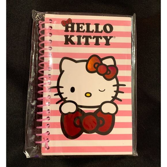 Collectable‎ Hello Kitty mini notebook - Picture 1 of 1
